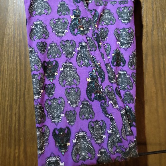 LuLaRoe Teal Purple Orange Owls Keys Gargoyles Print Leggings OS - Picture 1 of 6